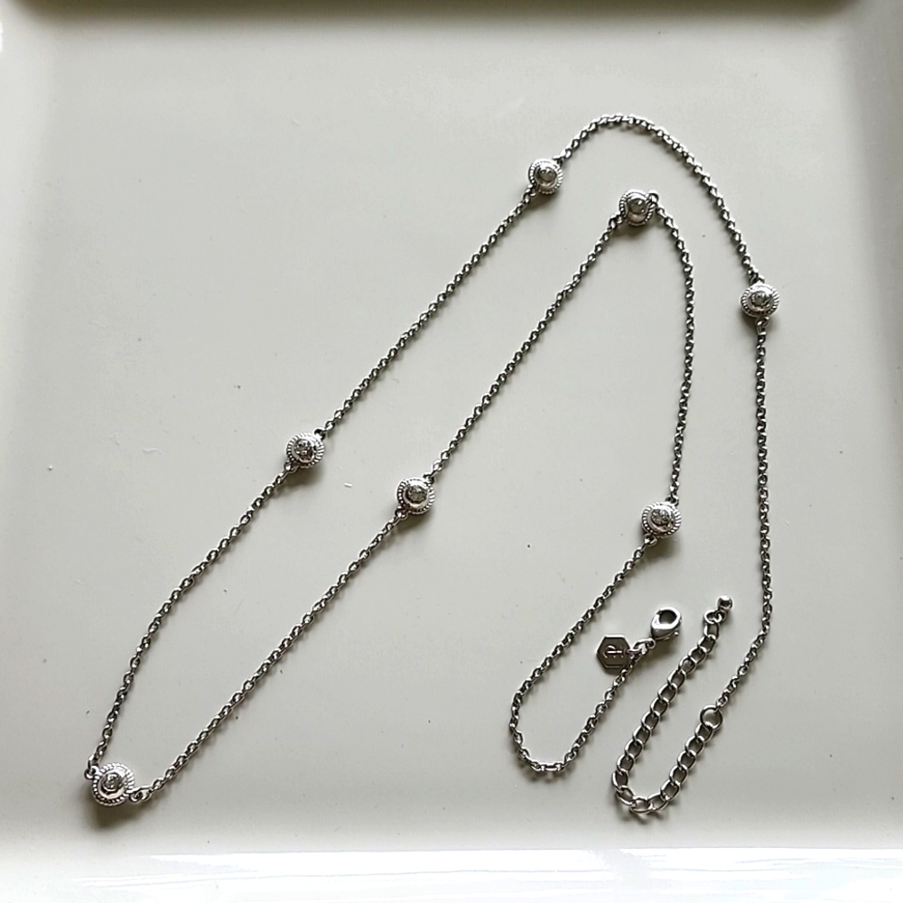 Touchstone Crystal Halo Necklace